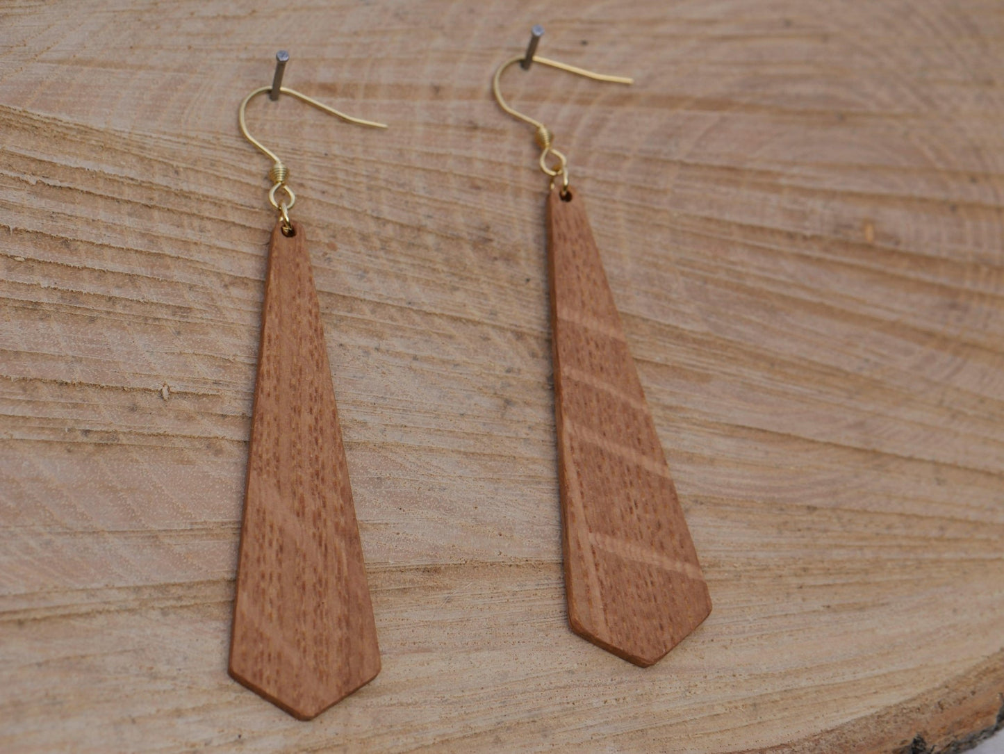 Boucles d'oreilles longues en bois, Les Raffinées