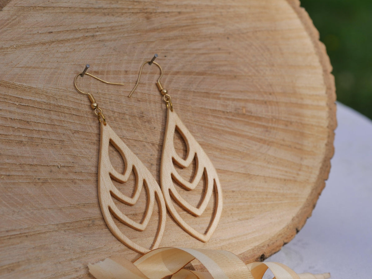 Boucles d'oreilles en bois à motifs orientaux, Les Orientales
